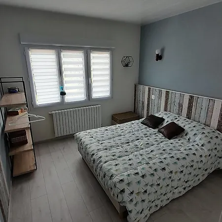 Vakantiehuis Confort Au Bord De La Meuse Avec Jardin Et Activites Familiales A Proximite - Fr-1-585-82 *